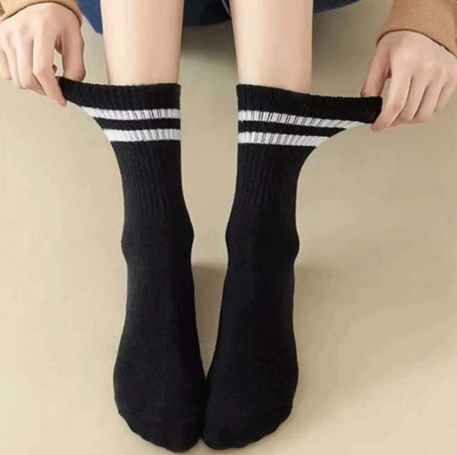 5er Set Socken weiß / schwarz